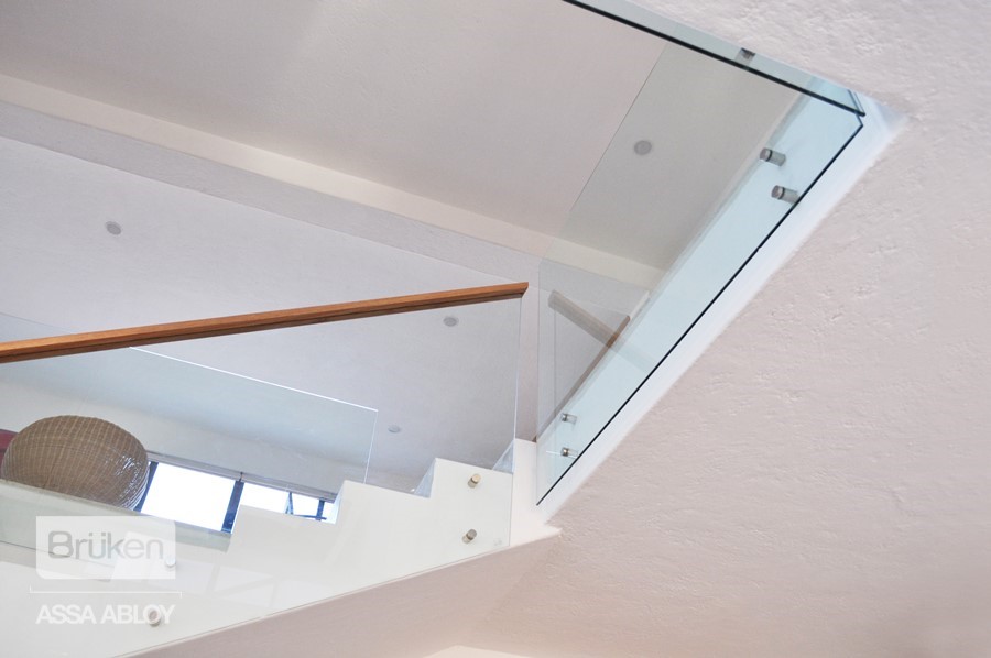 BRÜKEN - Accesorios para la construcción