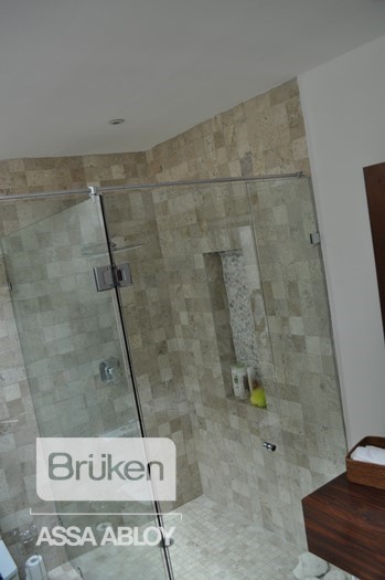 BRÜKEN - Accesorios para la construcción