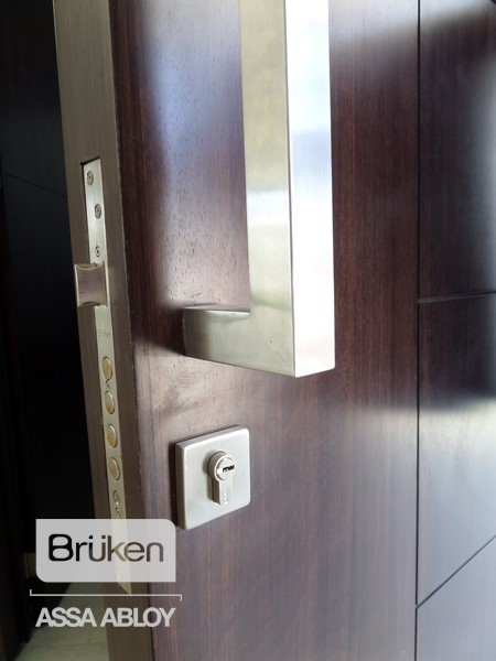 BRÜKEN - Accesorios para la construcción