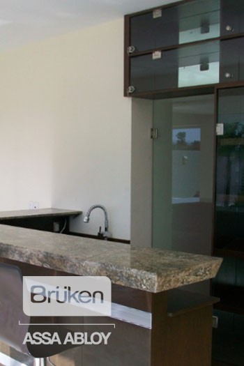 BRÜKEN - Accesorios para la construcción